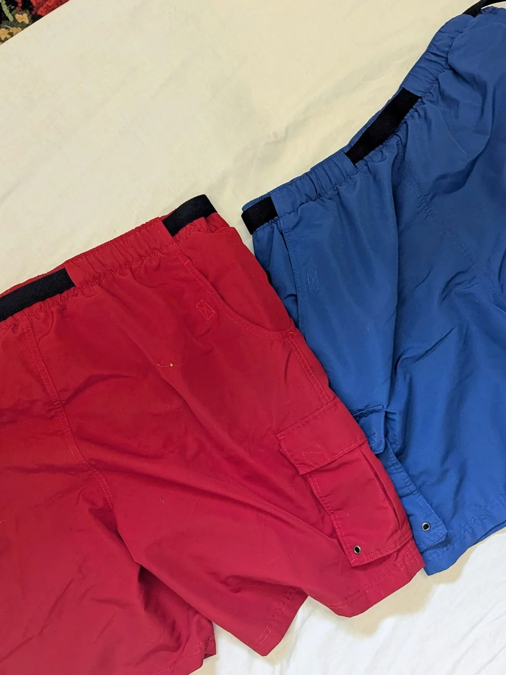 Lands End Cargo Outdoor Hiking Shorts 2 PK Red And Blue Men's L